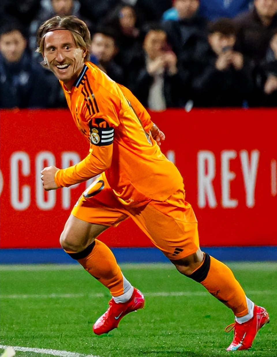 莱加内斯队在比赛中实现逆袭