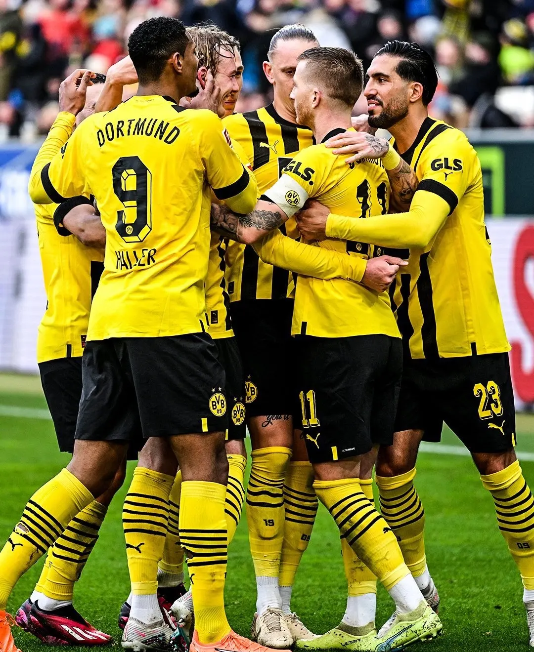 多特蒙德五连胜继续领跑积分榜，切尔西主帅陷下课危机！的简单介绍